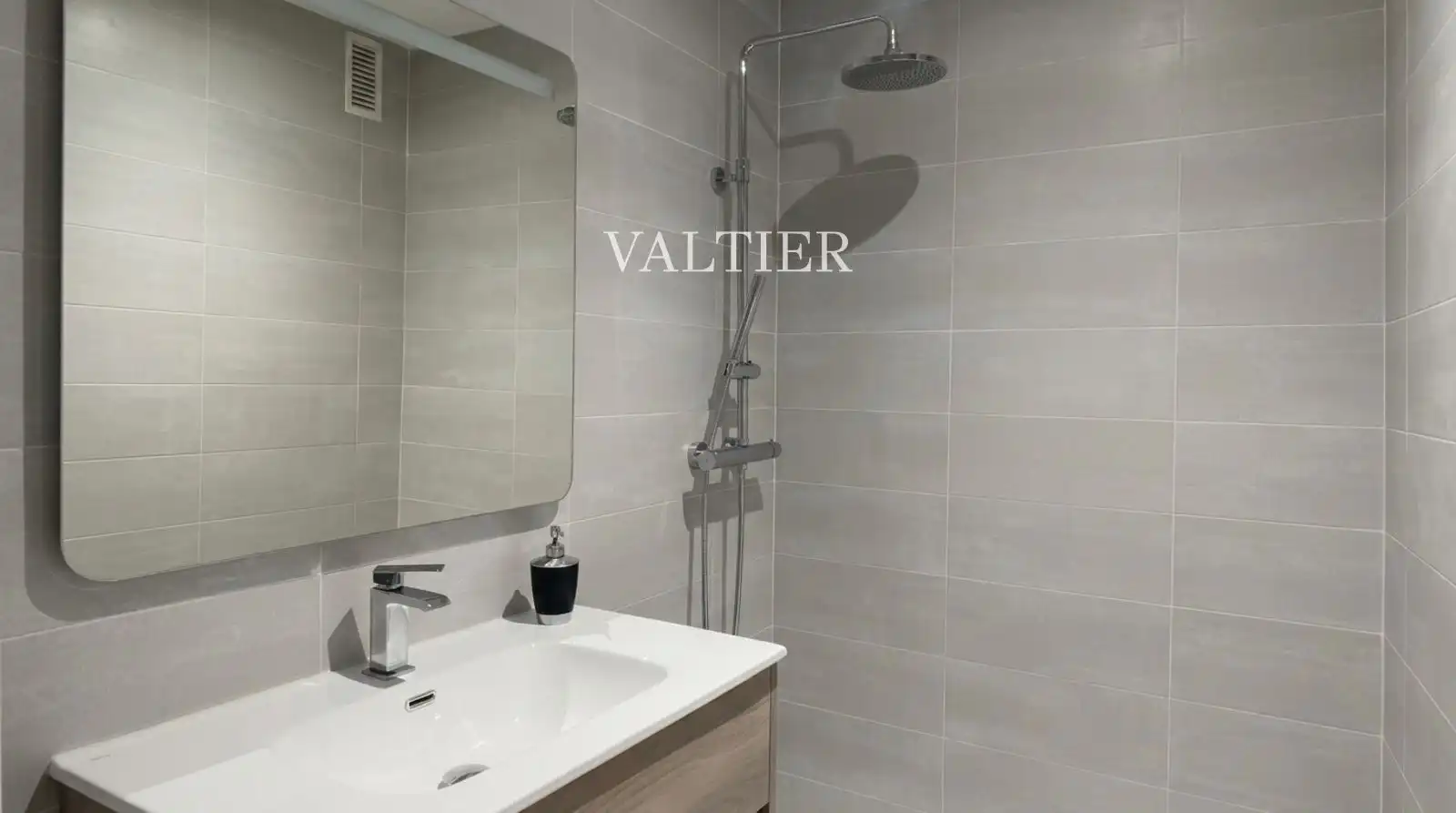 Bathroom of Flat for rent in Centro