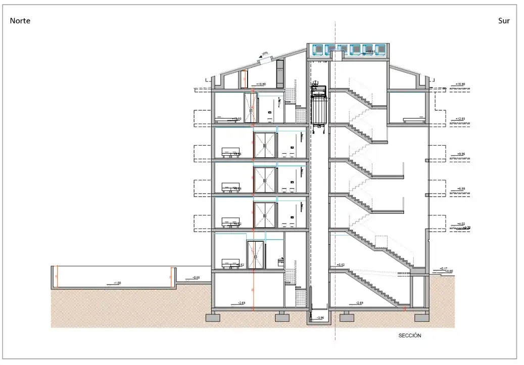 Ático en venta en Esplugues de Llobregat con Terraza, Trastero y Piscina