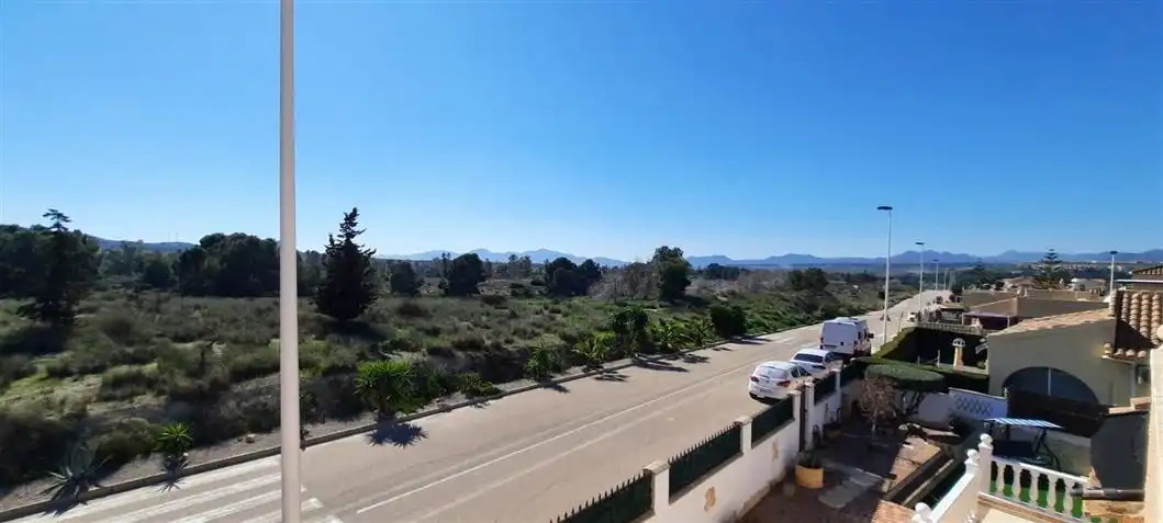 Vista exterior de Casa o xalet en venda en Mazarrón amb Aire condicionat, Calefacció i Jardí privat