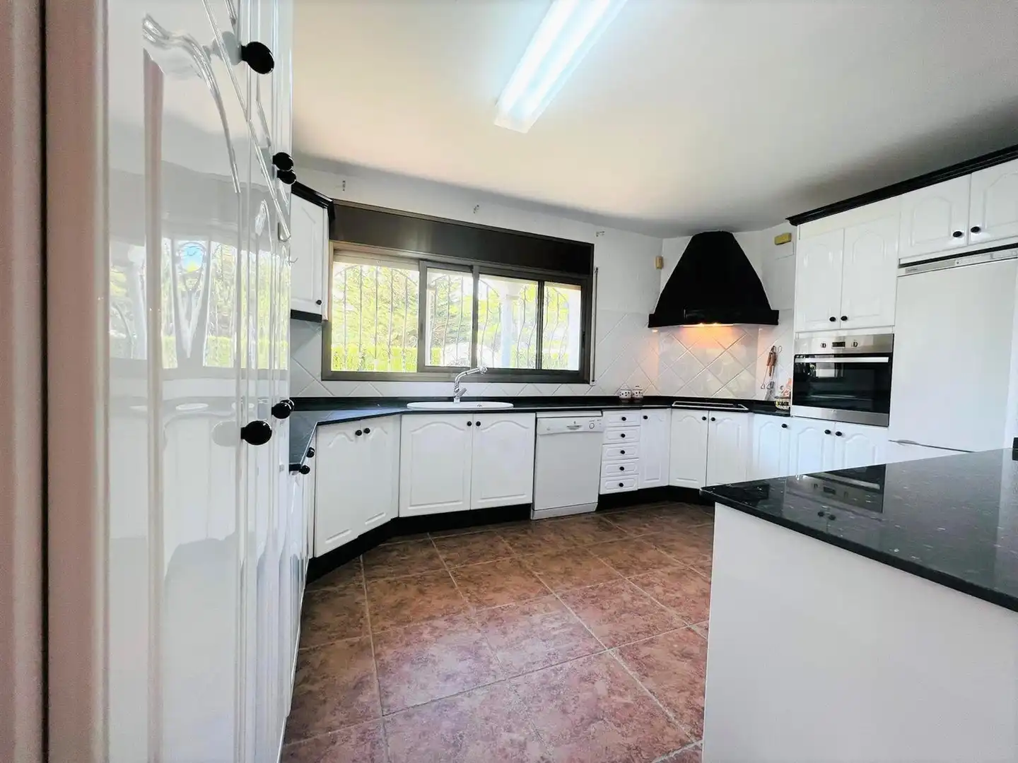 Villa avec terrasse à vendre à Les Tres Cales, imagen 14