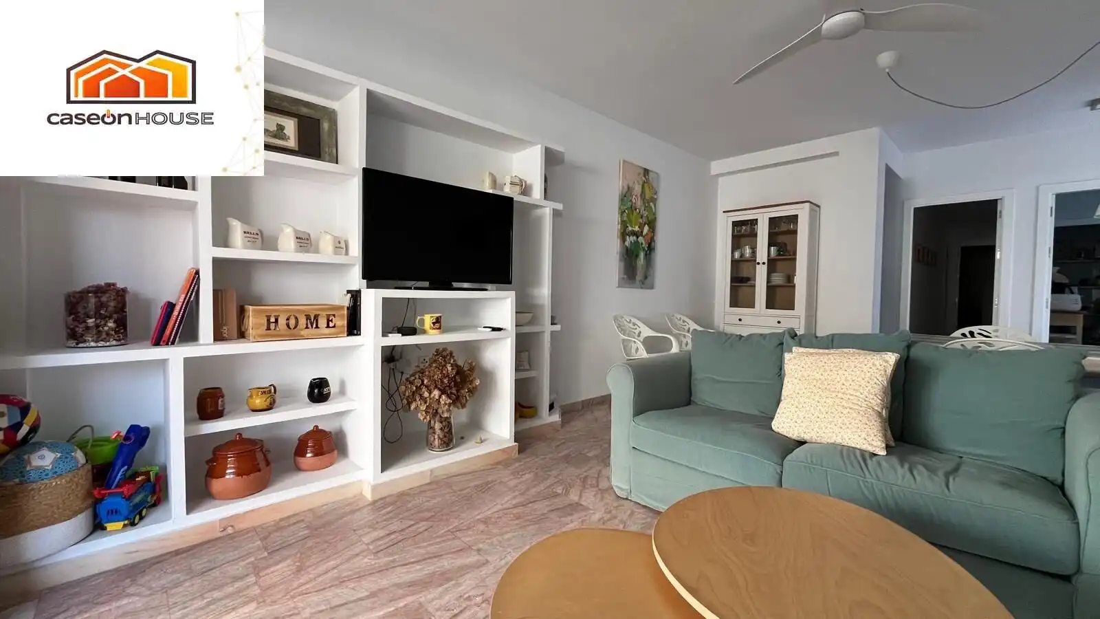 Sala d'estar de Apartament en venda en Chiclana de la Frontera amb Piscina comunitària