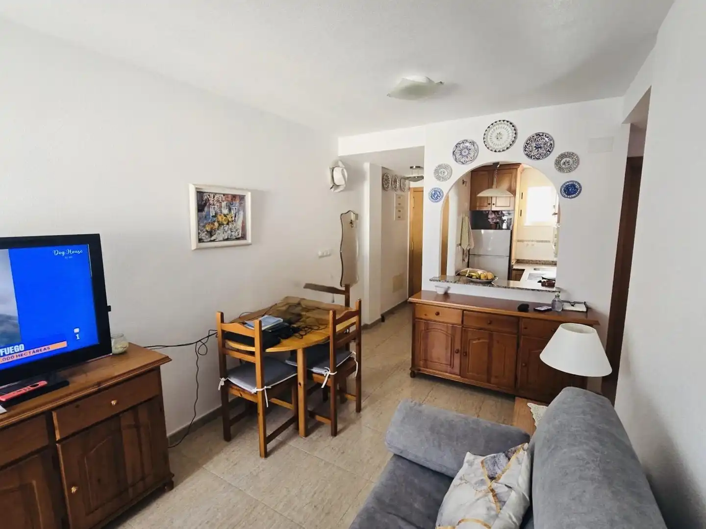 Wohnzimmer von Wohnung zum Verkauf in Torrevieja mit Klimaanlage, Heizung und Privatgarten