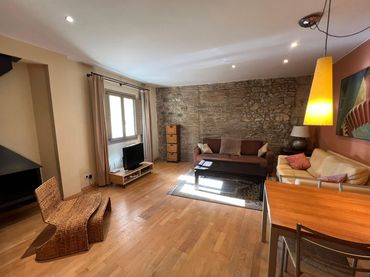 Flat with lift to rent in CORT REIAL