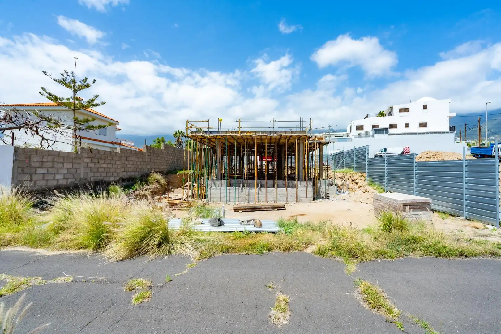 Vista exterior de Casa o xalet en venda en Candelaria amb Aire condicionat, Jardí privat i Terrassa