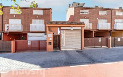 Exterior view of Single-family semi-detached for sale in Almazora / Almassora  with Air Conditioner, Terrace and Storage room