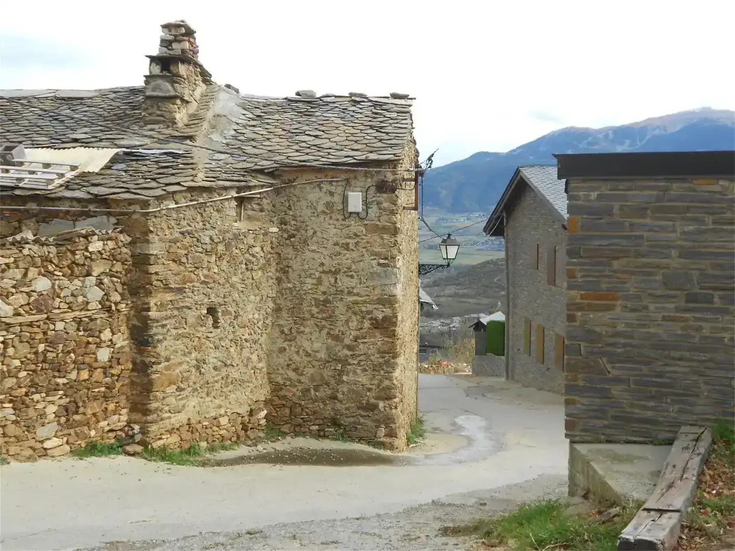 Vista exterior de Finca rústica en venda en Bellver de Cerdanya
