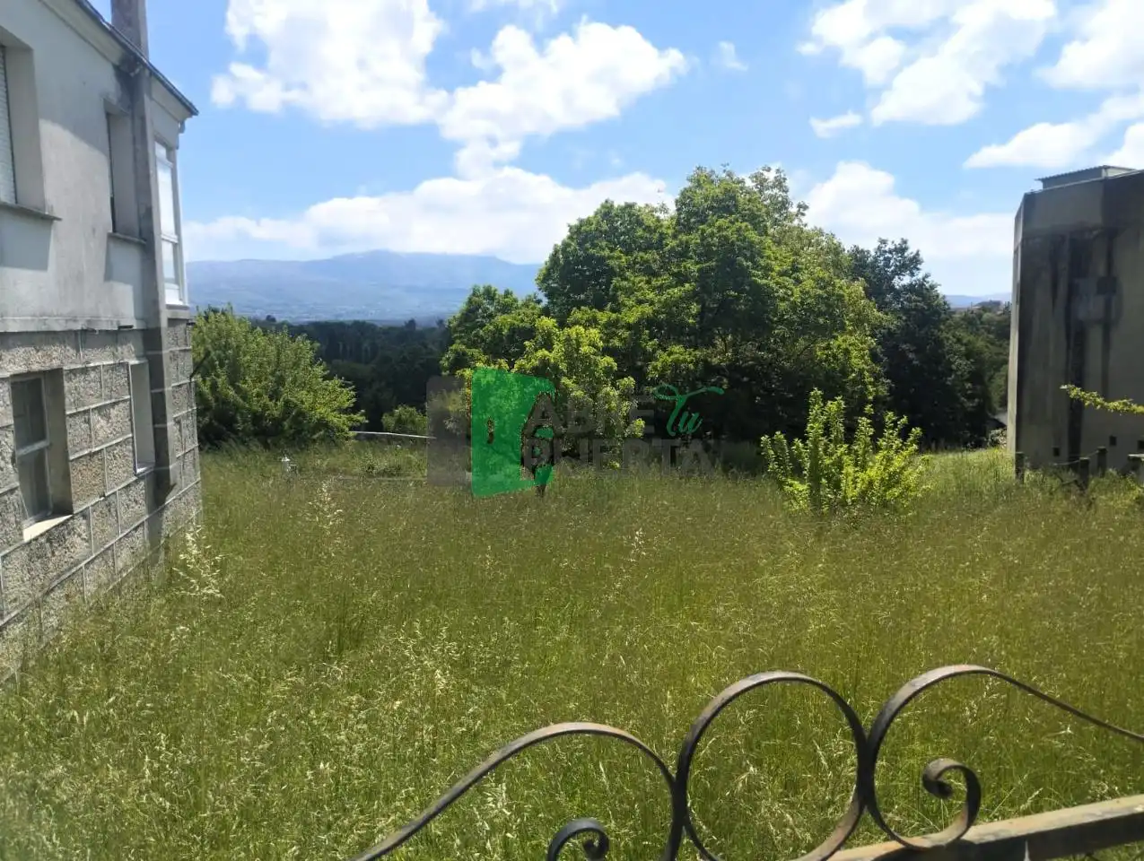 Houses for sale in Maceda  with Heating, Private garden and Storage room