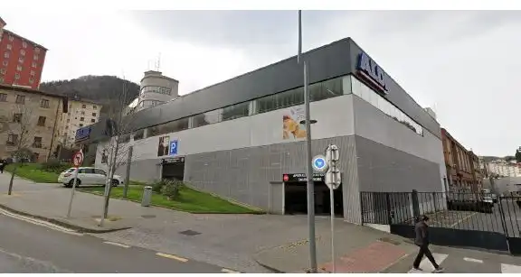 Exterior view of Buildings for sale in Beasain
