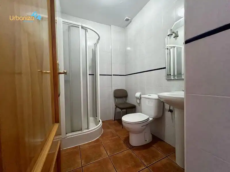 Baño de Piso en venta en Talavera la Real con Amueblado y Balcón