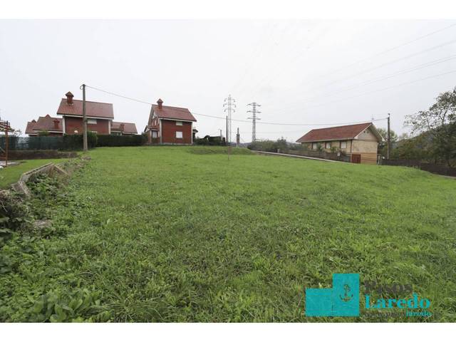 Terreno en Venta en Calle Treto en Bárcena de Cicero