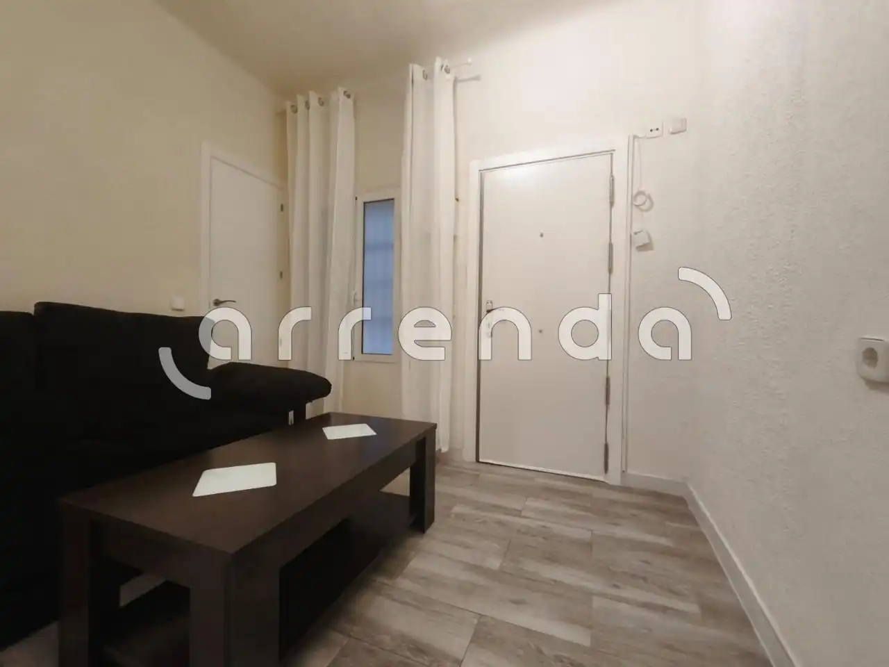 Schlafzimmer von Erdgeschoss zum Verkauf in Madrid mit Klimaanlage