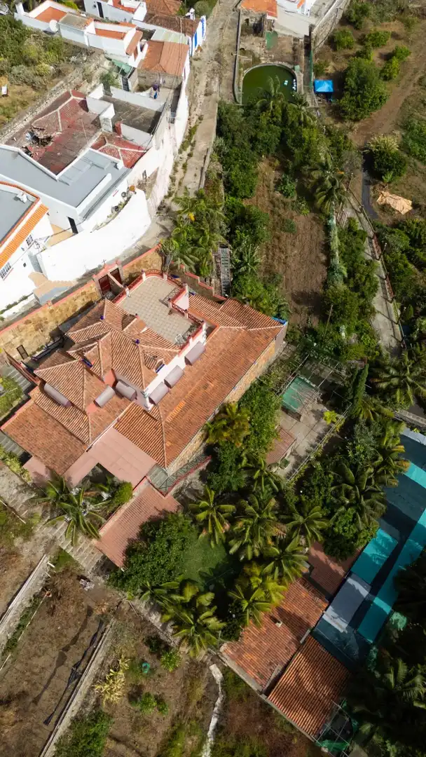 Vista exterior de Casa o xalet en venda en Icod de los Vinos amb Jardí privat, Terrassa i Traster