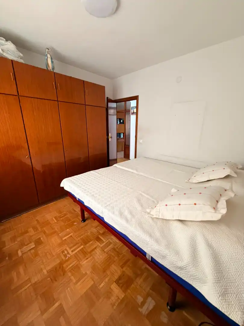 Habitación de Piso en venta en Madrid con Amueblado