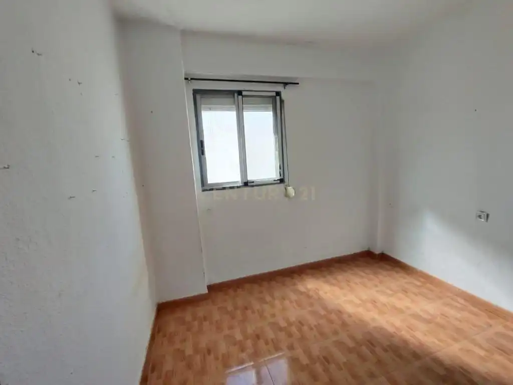 Flat for sale in CL VICENTE PUCHOL 11 VALENCIA (VALENCIA), 11, El Castellar i l'Oliverar