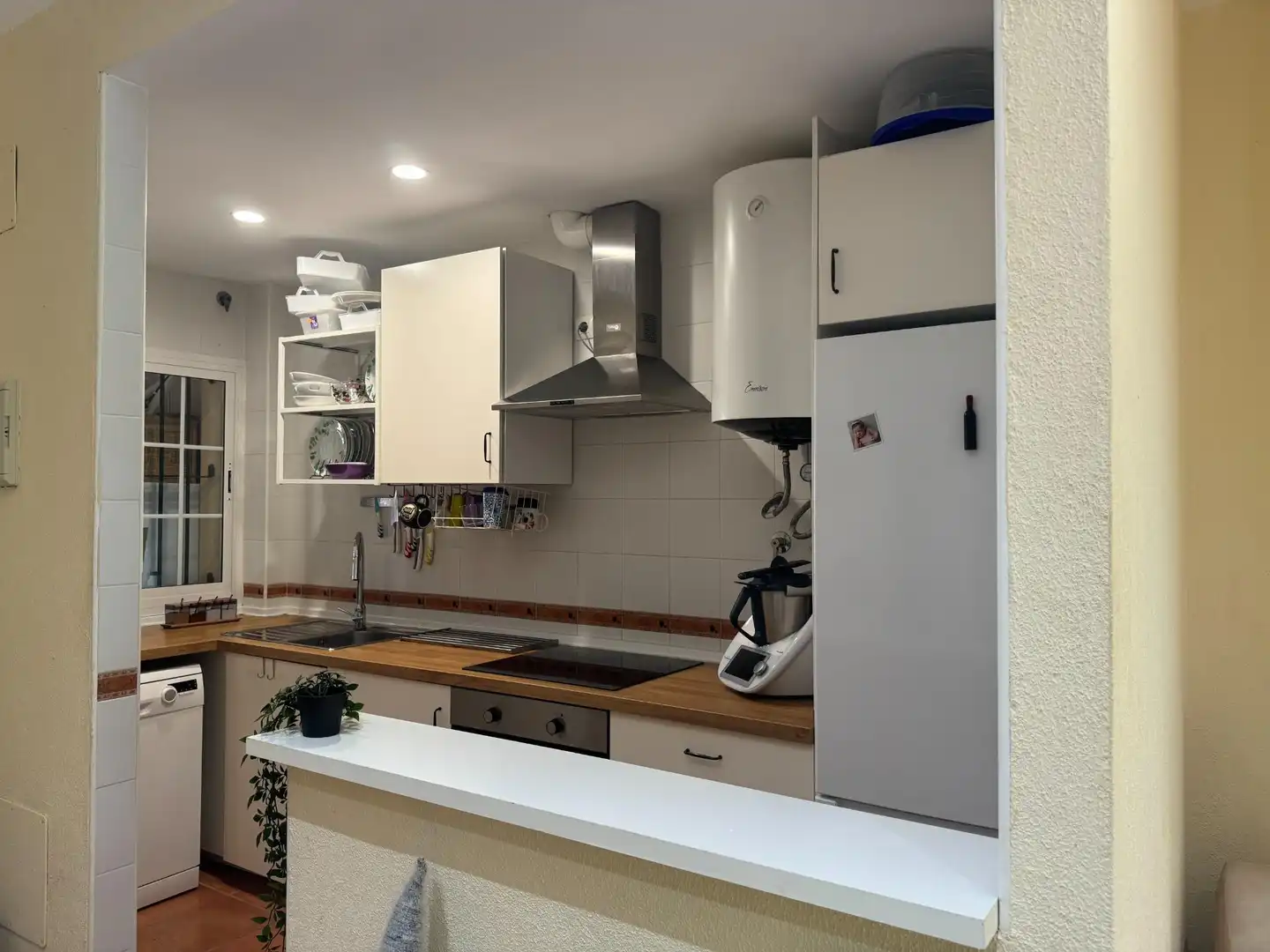 Cocina de Piso en venta en Sanlúcar de Barrameda con Aire acondicionado, Calefacción y Jardín privado