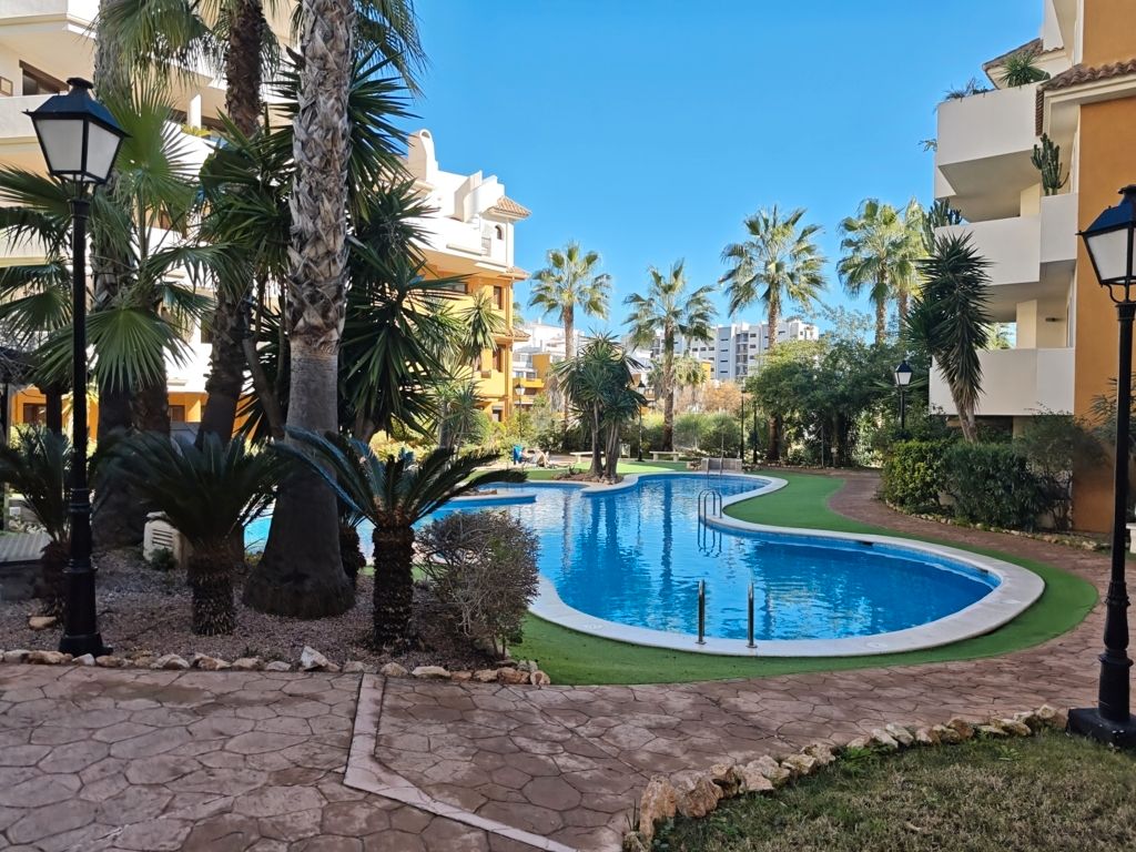 Flat for sale in Punta Prima