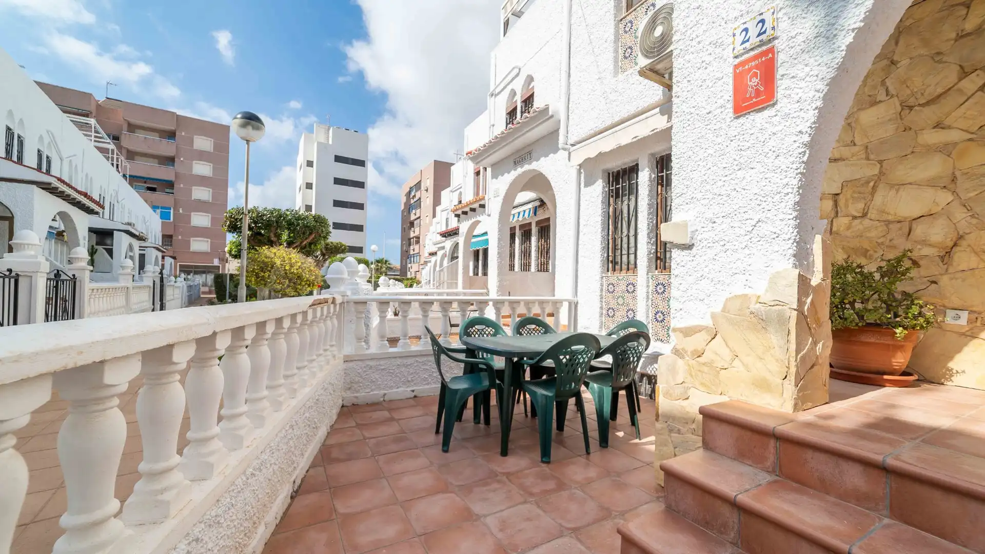 Garden of Detached homes for sale in Torrevieja  with Terrace, Furnished and Oven