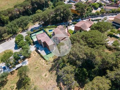 Exterior view of House or chalet for sale in Vilanova del Vallès  with Swimming Pool