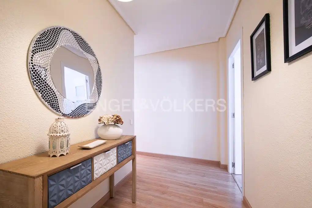 Flat for rent in Valencia  with Heating, Parquet flooring and Terrace