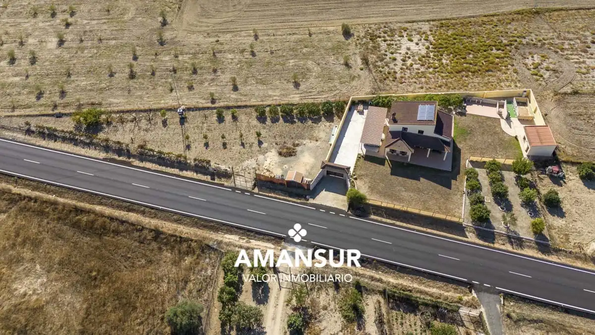 Casa o xalet en venda en Villarrasa amb Aire condicionat, Calefacció i Jardí privat