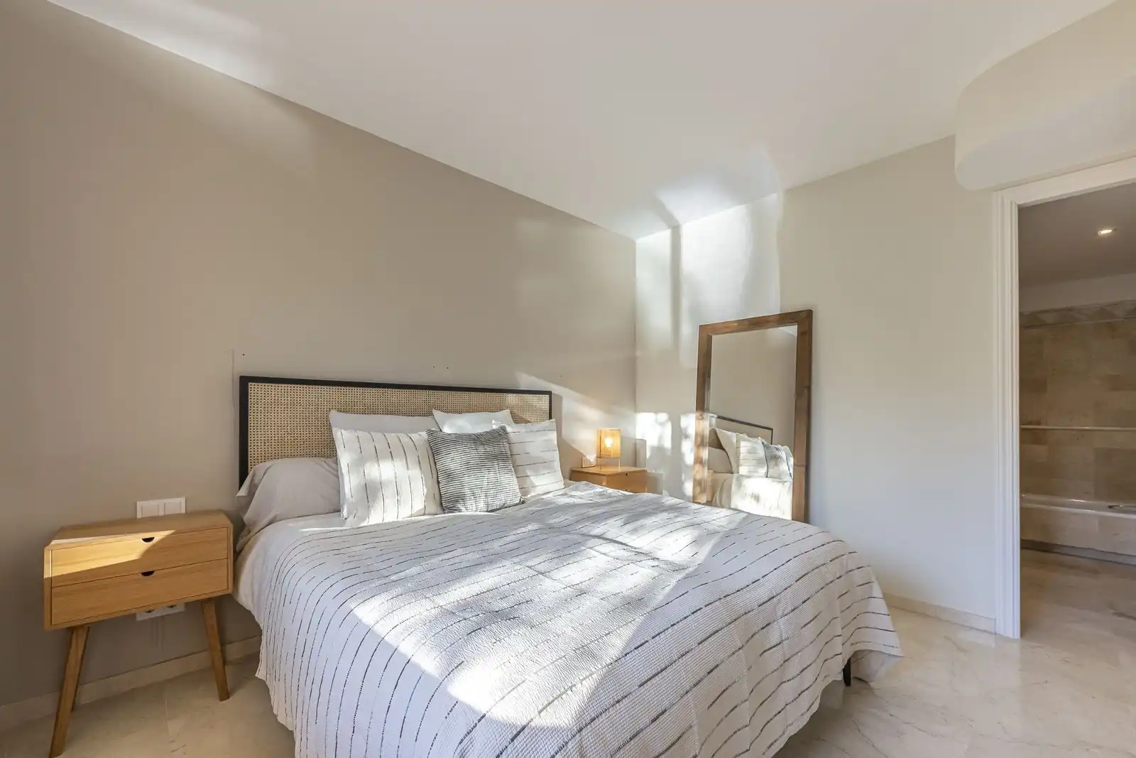 Apartment with pool for sale in Avenida de las Cumbres 9a, imagen 18