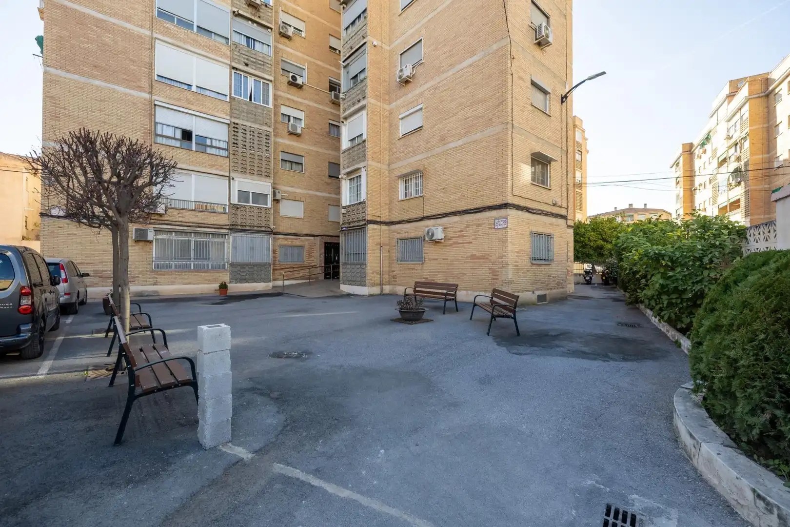 Vista exterior de Planta baja en venta en Granada