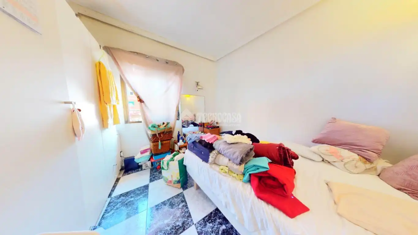 Bedroom of Flat for sale in Torrelaguna