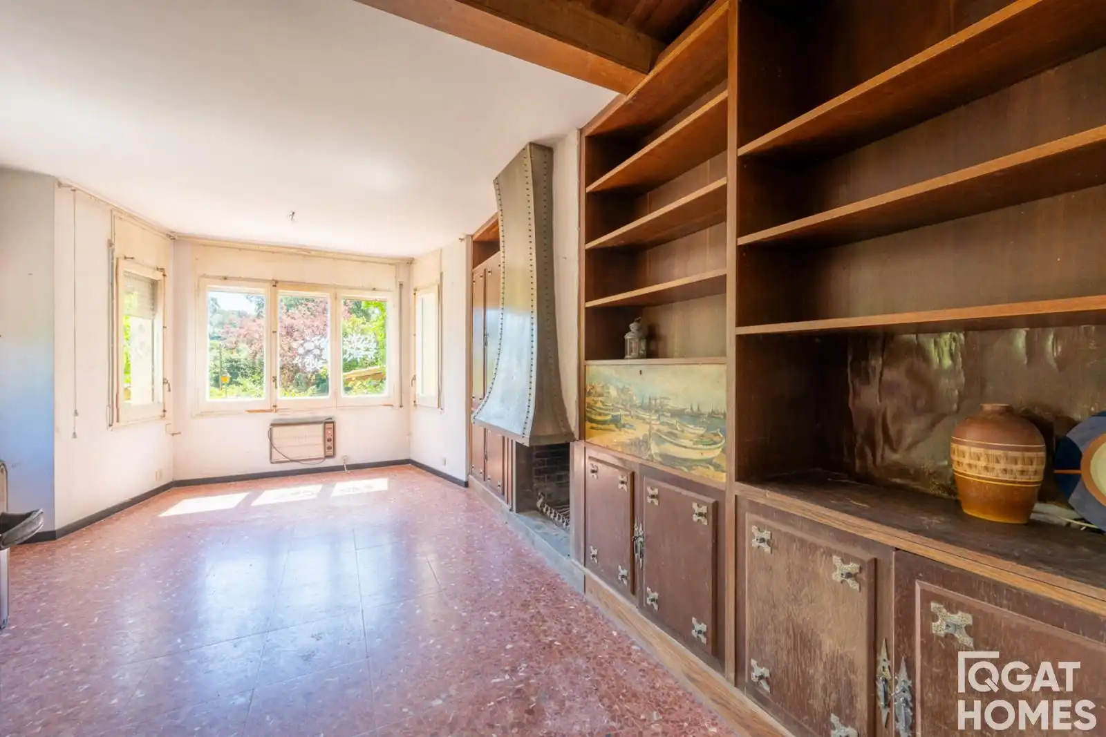 Sala d'estar de Casa o xalet en venda en Molins de Rei amb Traster i Piscina