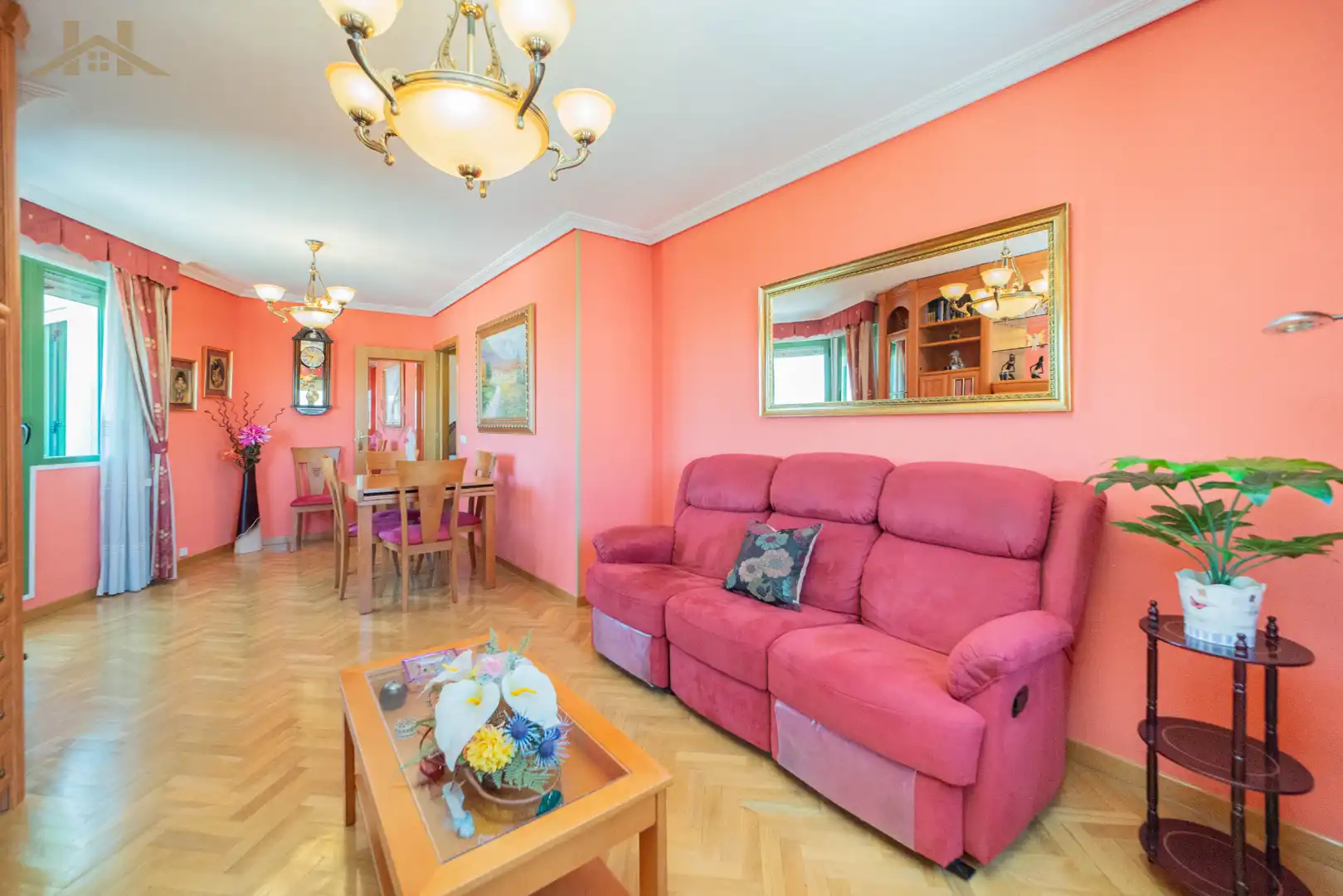 Sala d'estar de Pis en venda en Arroyomolinos (Madrid) amb Aire condicionat, Calefacció i Parquet