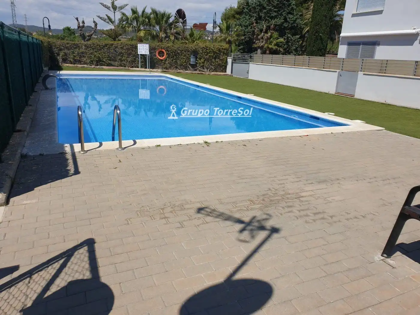 Piscina de Casa adosada en venda en Roda de Berà amb Calefacció, Terrassa i Piscina