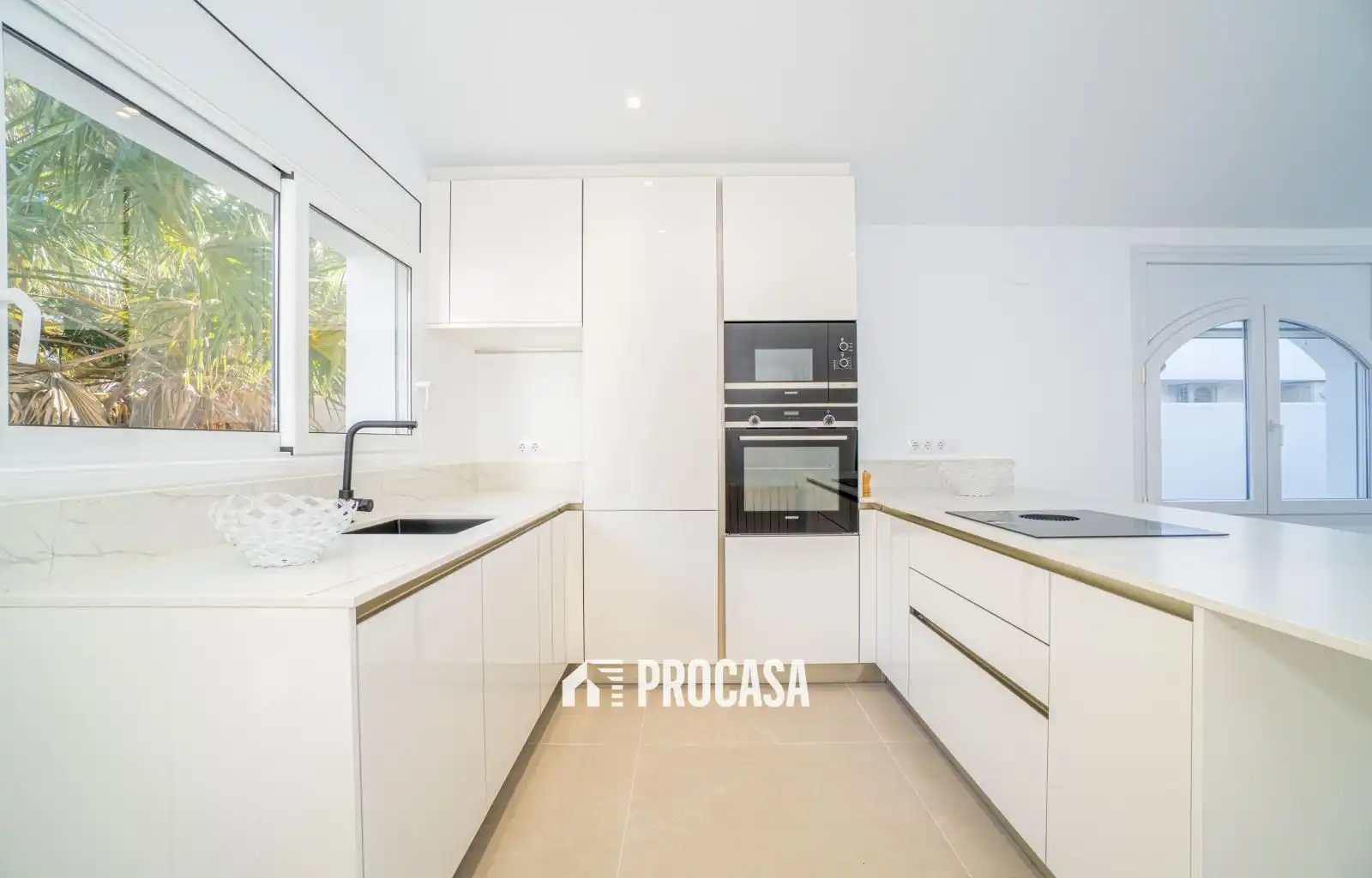 Detached house with pool for sale in Llobregat, imagen 12