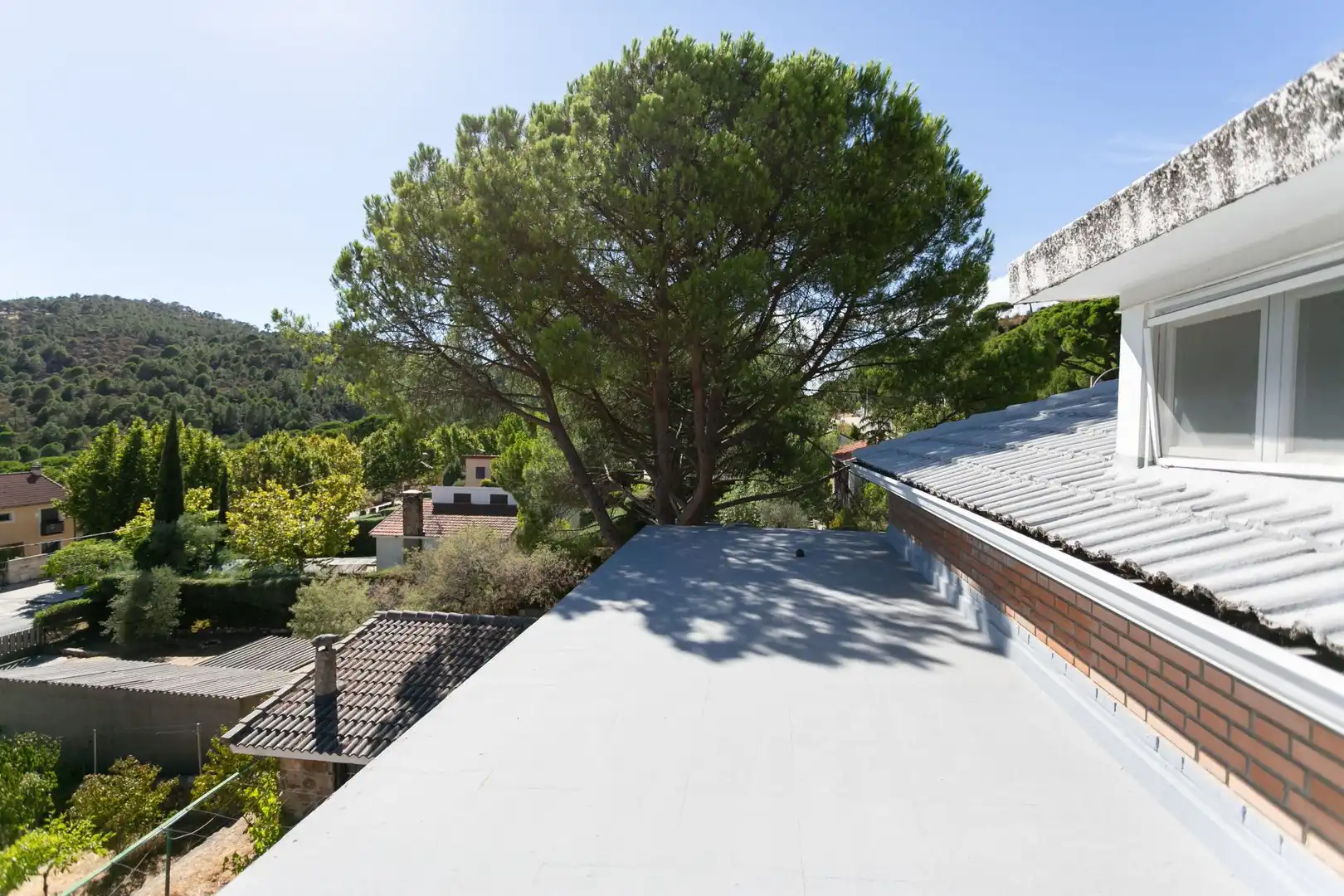 Vista exterior de Casa o xalet en venda en Valdemaqueda amb Jardí privat i Traster
