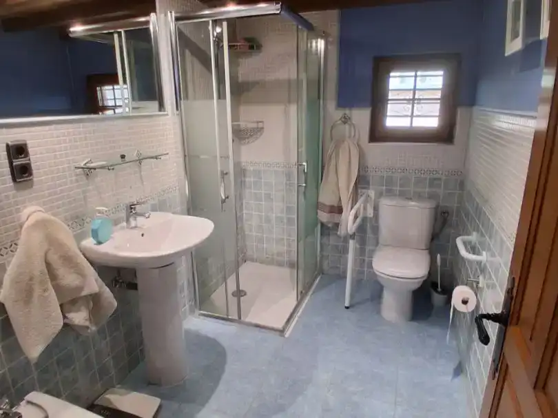 Bany de Casa o xalet en venda en Villarramiel amb Aire condicionat i Balcó