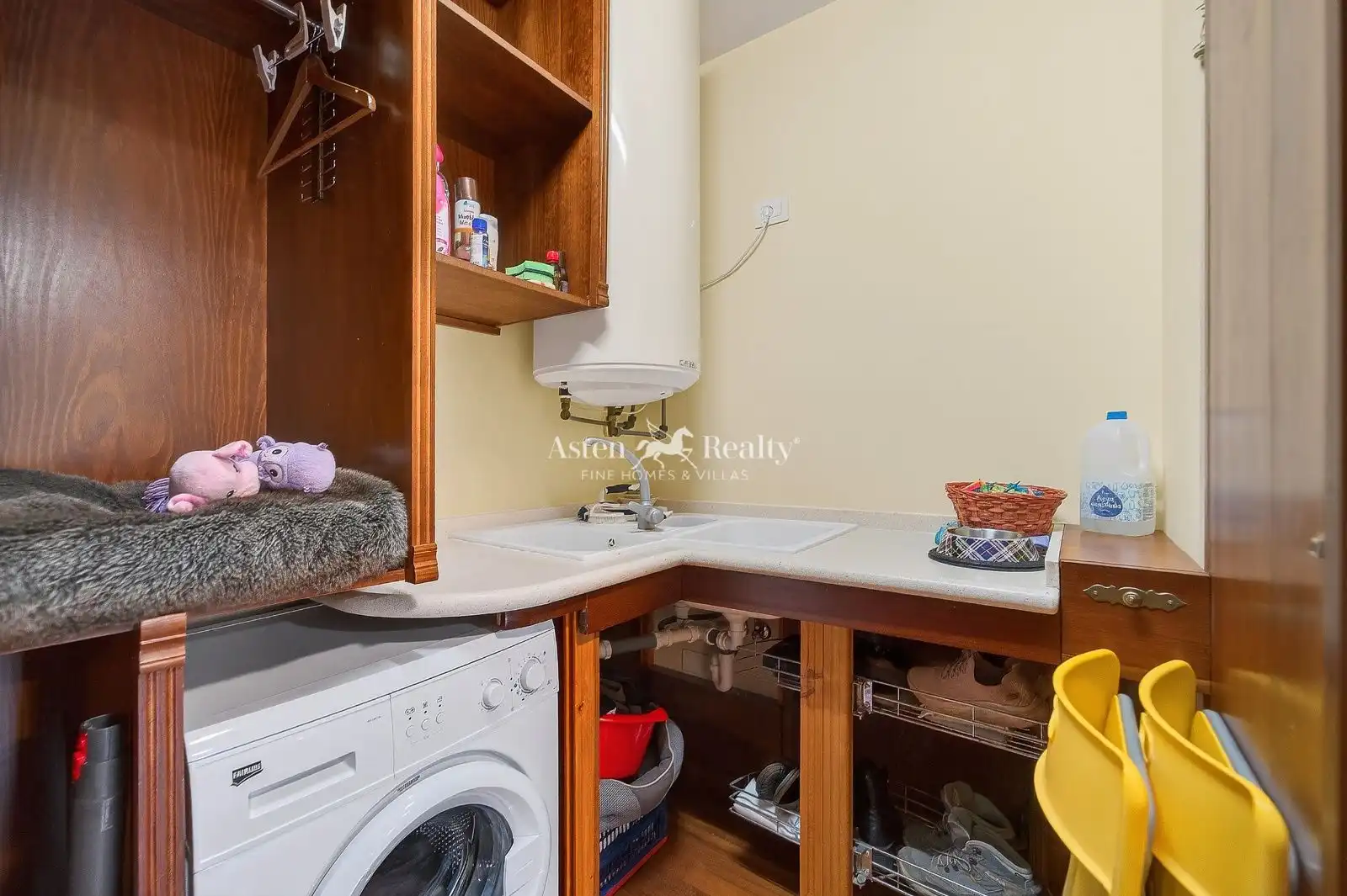 Cuina de Casa o xalet en venda en Guía de Isora amb Aire condicionat, Terrassa i Moblat