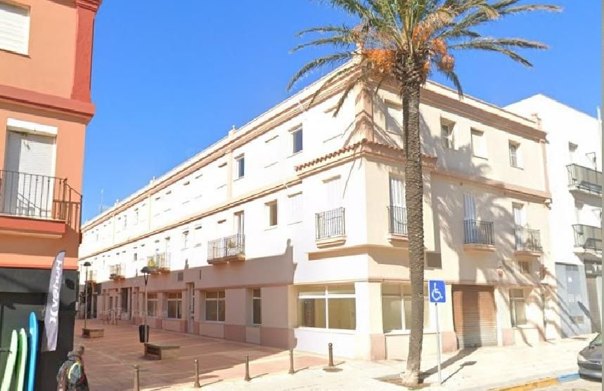 Vista exterior de Oficina en venda en Tarifa