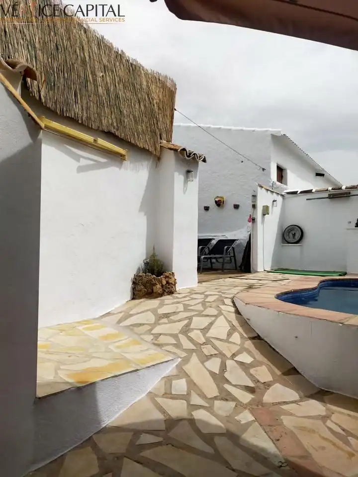 Exterior view of Houses for sale in Villanueva de Algaidas  with Air Conditioner, Terrace and Swimming Pool