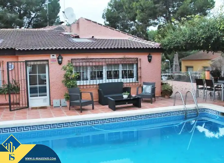 Villa mit Pool zum Verkauf in Los Balcones - Los Altos, imagen 2