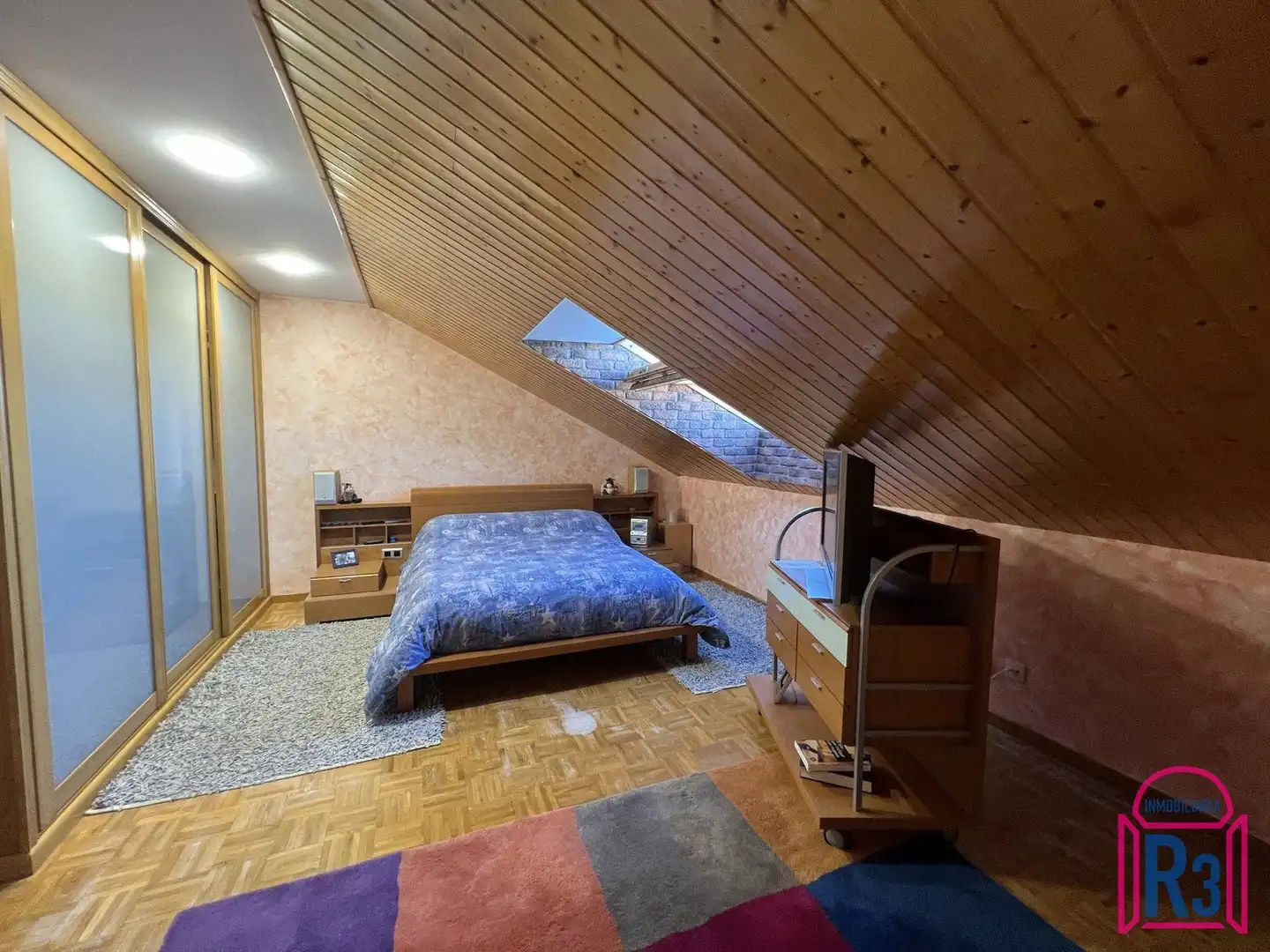 Bedroom of Duplexes for sale in Villaquilambre  with Heating, Terrace and Storage room
