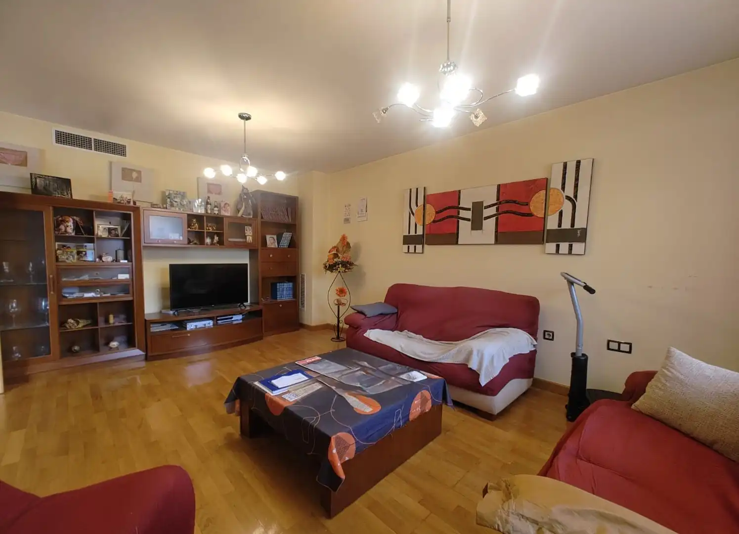 Sala d'estar de Casa adosada en venda en Las Torres de Cotillas amb Aire condicionat, Calefacció i Parquet