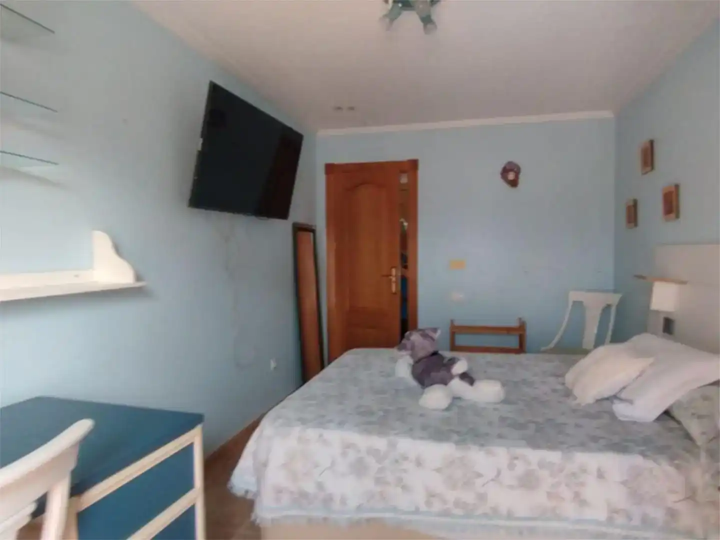 Dormitori de Casa o xalet per a compartir en Benferri amb Jardí privat, Piscina i Moblat