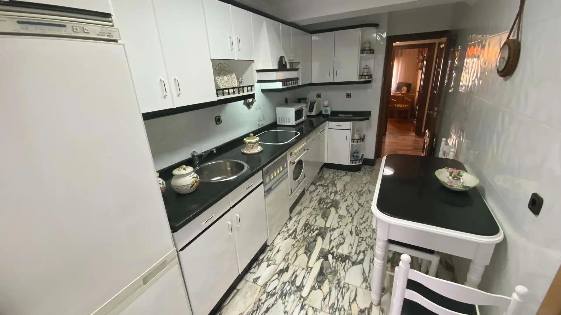 Kitchen of Flat for sale in San Martín del Rey Aurelio  with Heating, Parquet flooring and Terrace