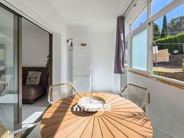 Piso con piscina en venta en Josep Carner