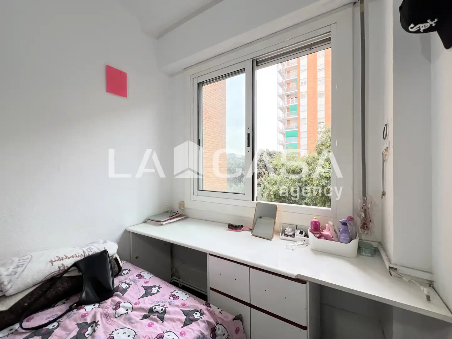 Habitación de Piso en venta en Badalona