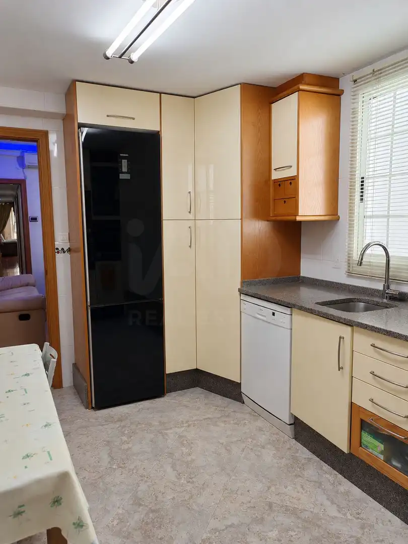 Piso en venta en Plaza del Escultor Adsuara 7, imagen 4