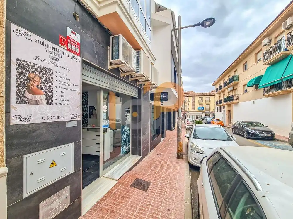 Vista exterior de Local de alquiler en Huércal-Overa con Aire acondicionado