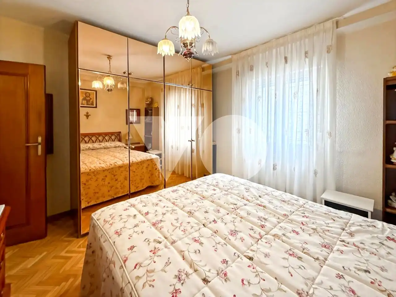 Dormitori de Pis en venda en Madrid amb Aire condicionat i Parquet