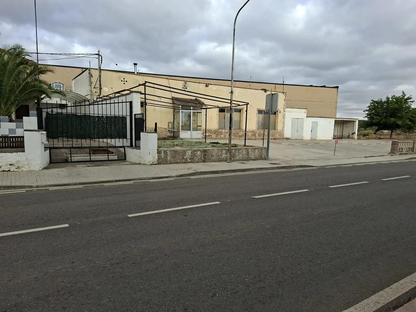Vista exterior de Local en venta en Maella con Terraza