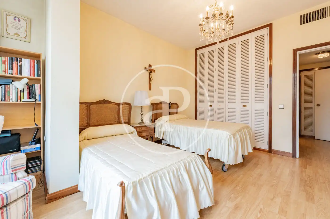 Habitación de Piso en venta en Moncloa - Aravaca