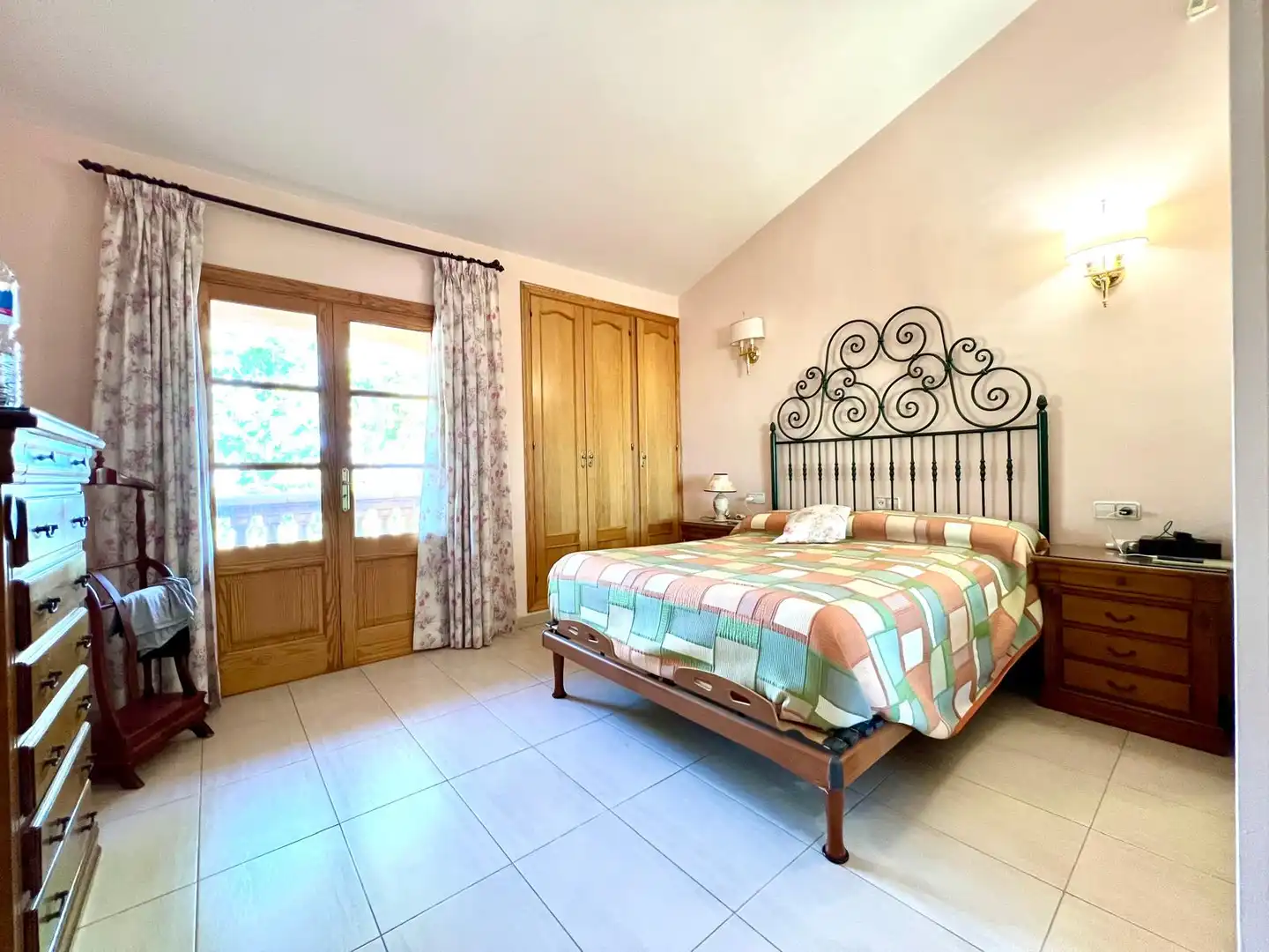 Dormitori de Casa adosada en venda en  Palma de Mallorca amb Aire condicionat, Calefacció i Jardí privat