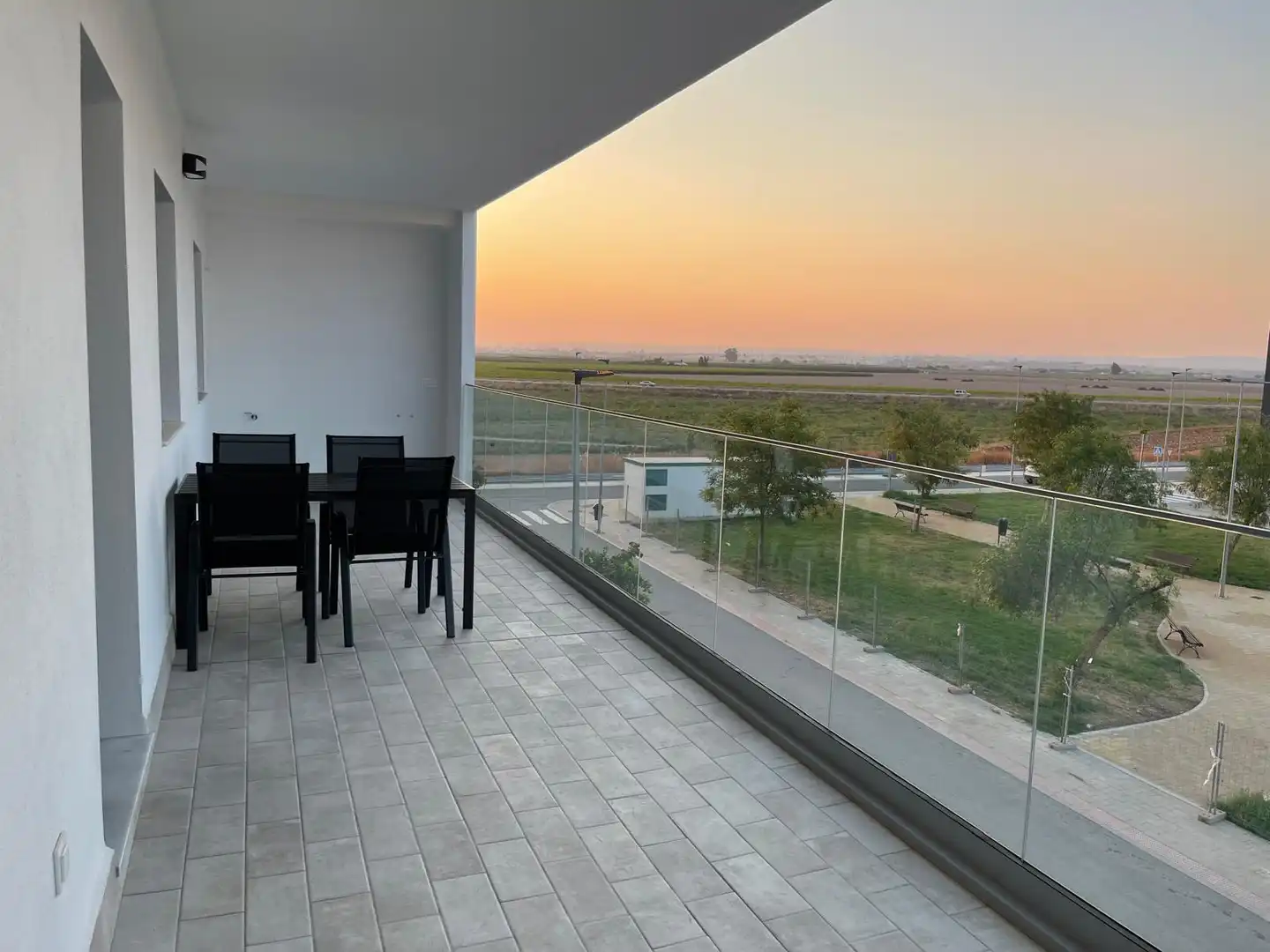 Terrasse von Wohnung zur Miete in La Rinconada mit Klimaanlage, Heizung und Terrasse